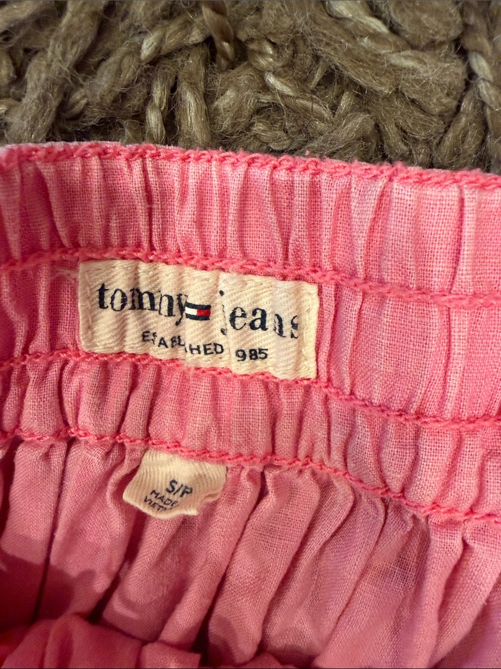 Tommy Hilfiger Pink Skirt Size Small - Picture 4 of 6